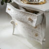 Handwerklich gefertigter Waschtisch im Barockstil mit Flachreliefs - Image 2
